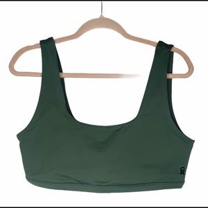 Good American True strength u neck sports bra